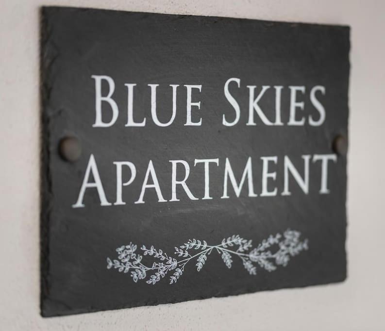 Blue Skies Apartment - Harbour Views Torquay Eksteriør billede